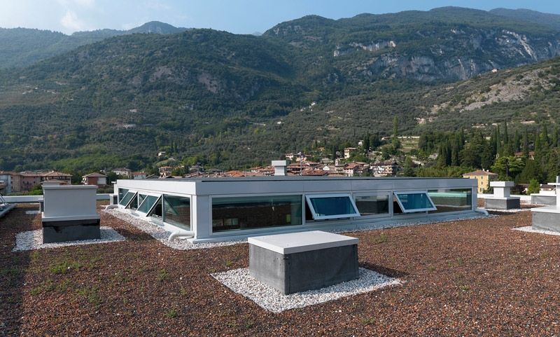 Romarzollo School - Green-roof Snapshot